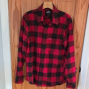 Hollister Red and Black Bufdalo Plaid Flannel Shirt